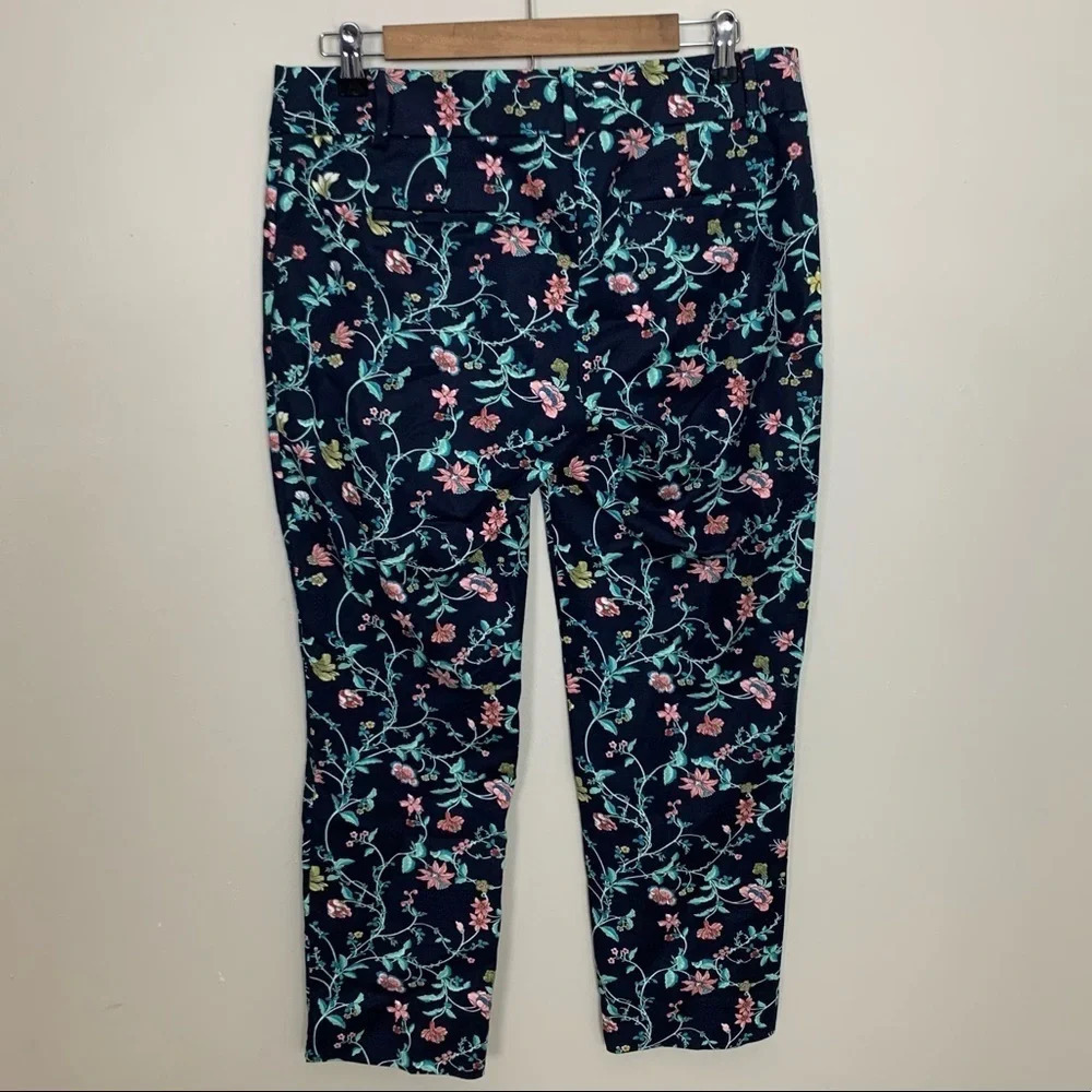 Loft • Cotton Vine Riviera Pants In Marisa Fit - Picture 4 of 7